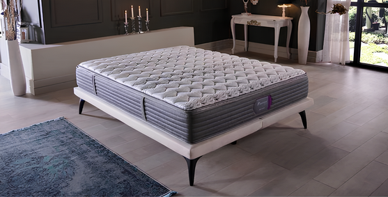 How Often Should You Change Your Bed Sheets? A Guide Tailored to Your Life