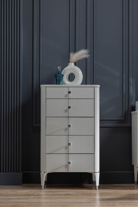 Arena Chest of Drawers