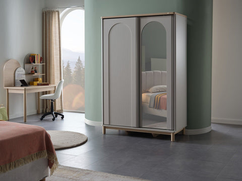 Borneo Young Sliding Door