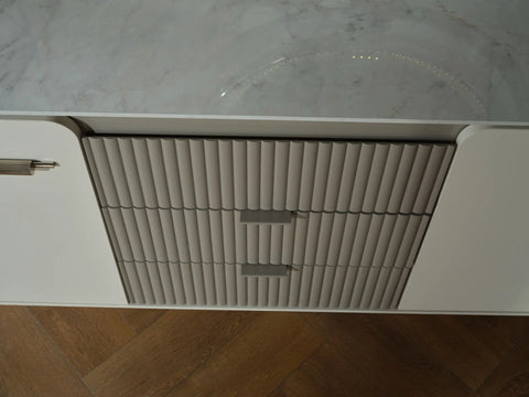Lexus Sideboard