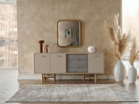 LInus Sideboard