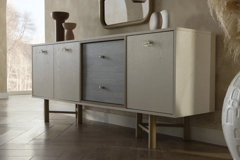 LInus Sideboard