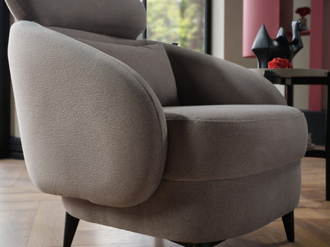 Tetra Armchair