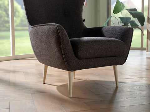 Alya Armchair