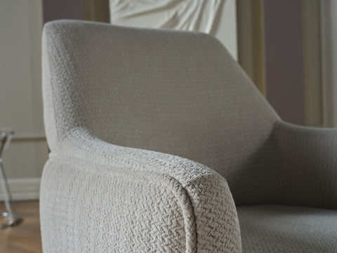 Aysa X Armchair