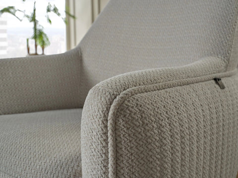 Aysa X Armchair