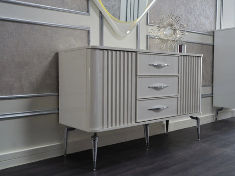 Aysa Dressing Table & Mirror