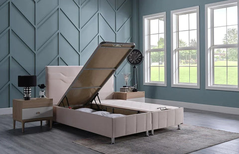 Ferro Ottoman Bed