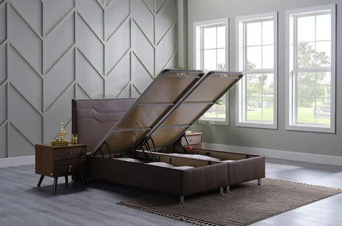 Ferro Ottoman Bed