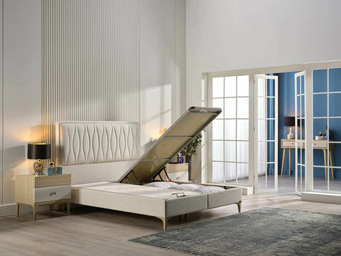Grand Ottoman Bed