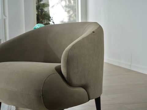 William Armchair